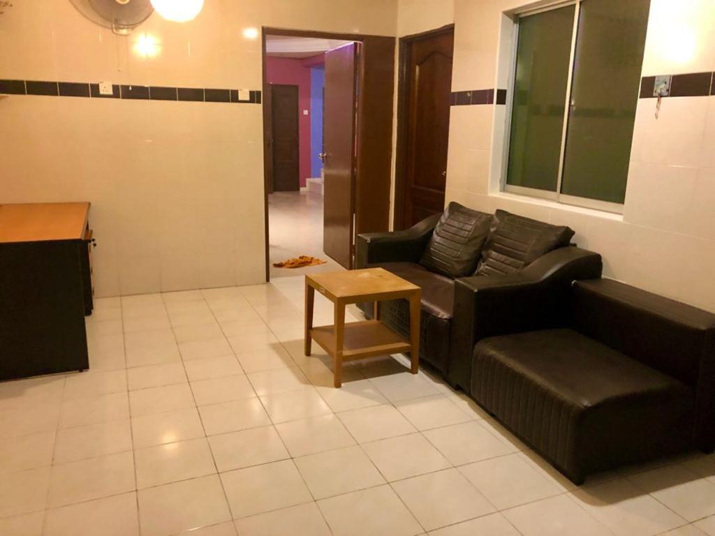 Bukit Indah Homestay Bentong Extérieur photo